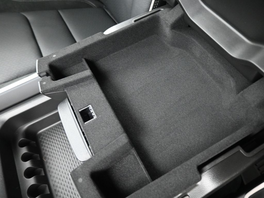 2026 Ram 1500 Laramie photo 3