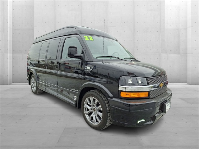 2022 Chevrolet Express Cargo Work Van's photo
