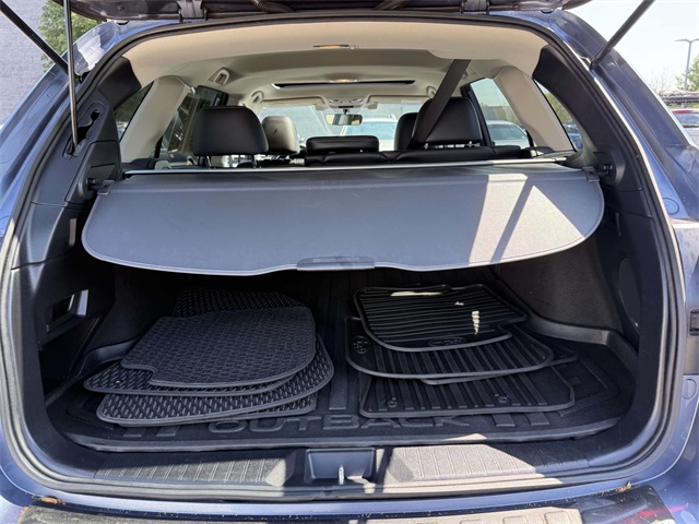 2017 Subaru Outback 3.6R photo 27