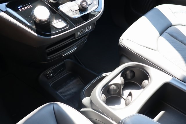 2025 Chrysler Pacifica photo 25