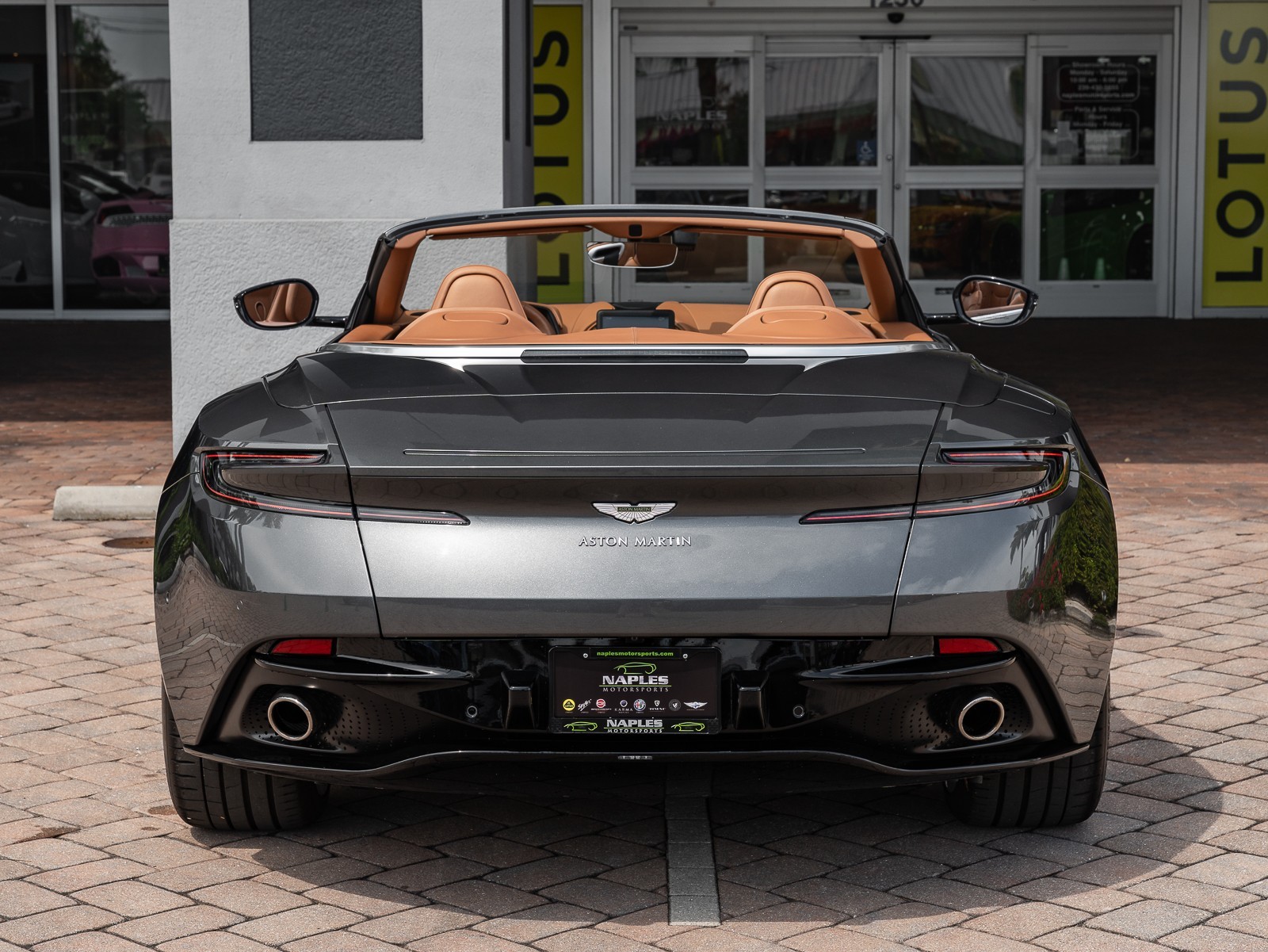 2019 Aston Martin DB11 AM5 photo 18