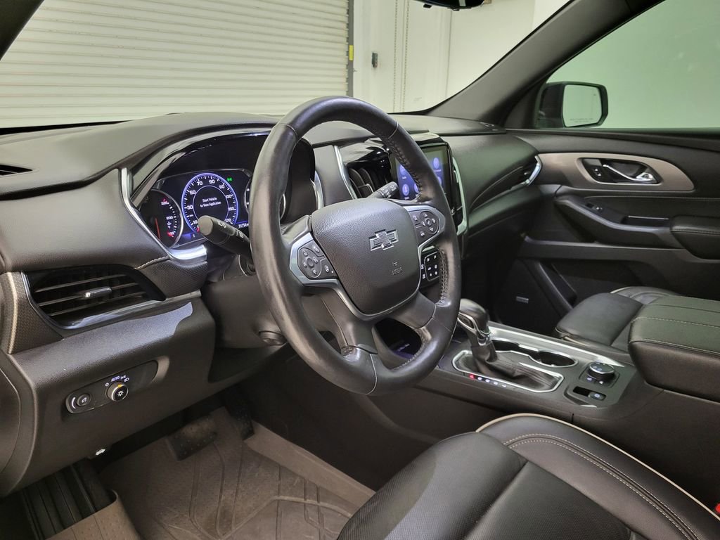 2022 Chevrolet Traverse Premier photo 28