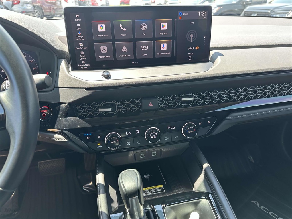 2024 Honda Accord Hybrid photo 16