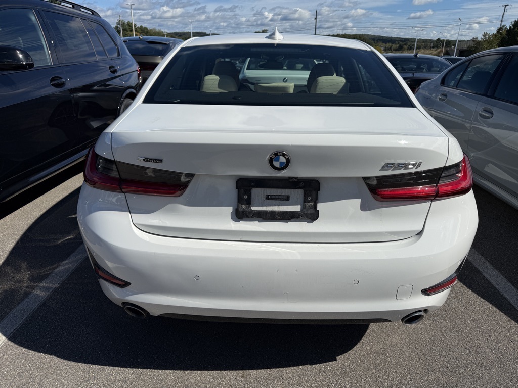 2021 Bmw 330i xDrive photo 3