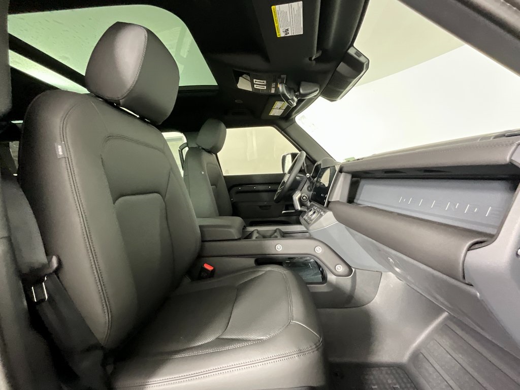 2026 Land Rover Defender 110 S photo 3