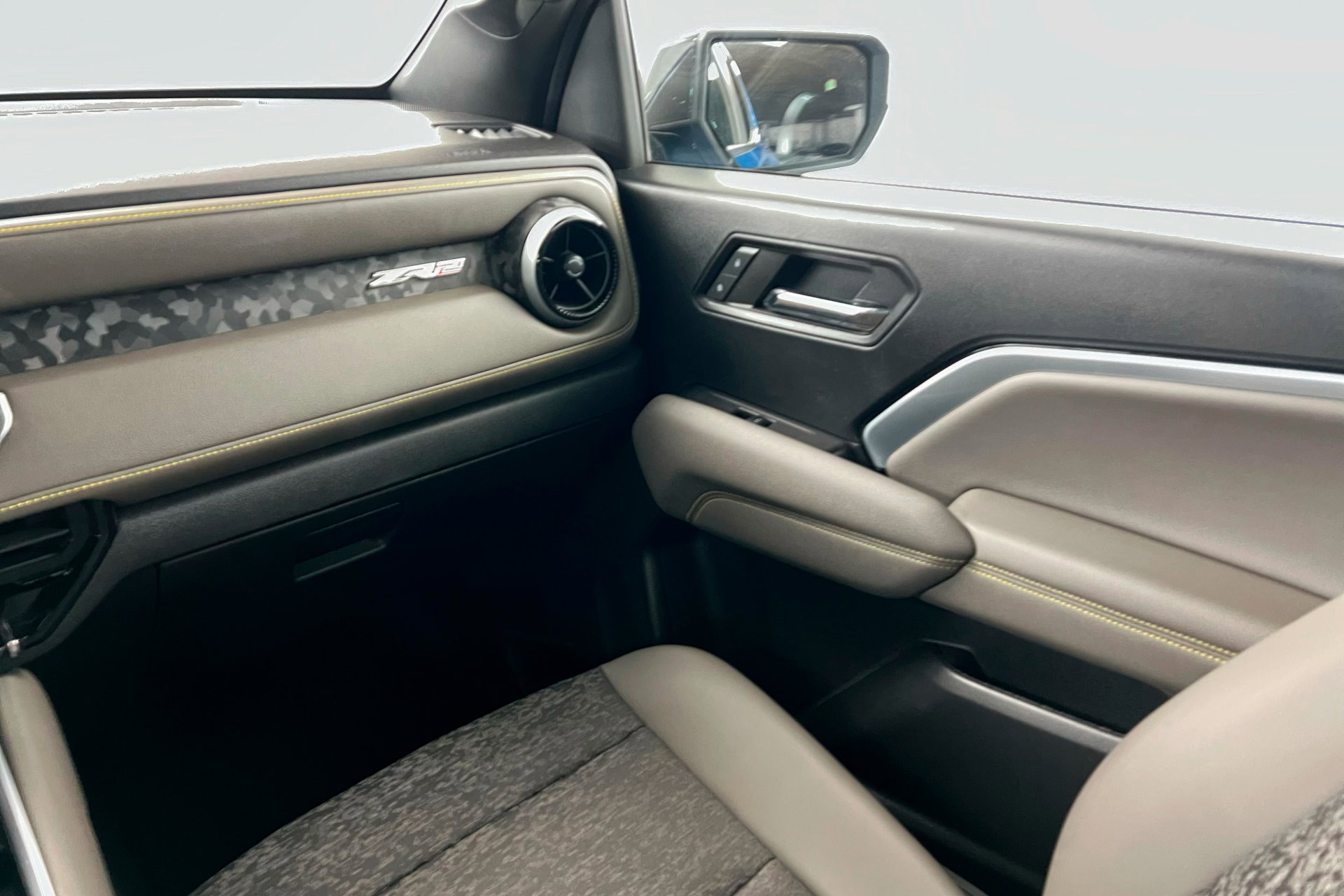 Certified Used 2024 Glacier Blue Metallic Chevrolet ZR2 image 10