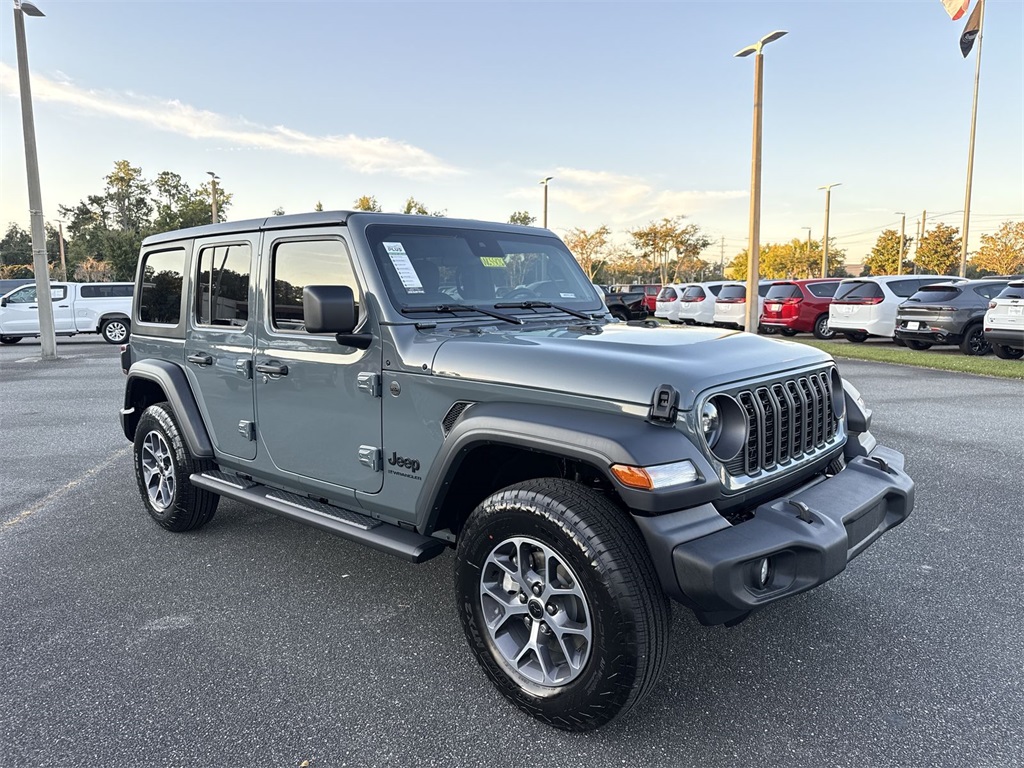 2025 Jeep Wrangler 4-Door Sport S's photo