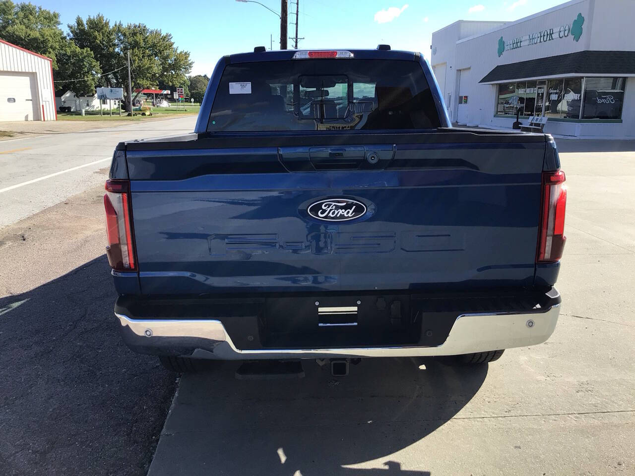 2025 Ford F-150 Lariat photo 4