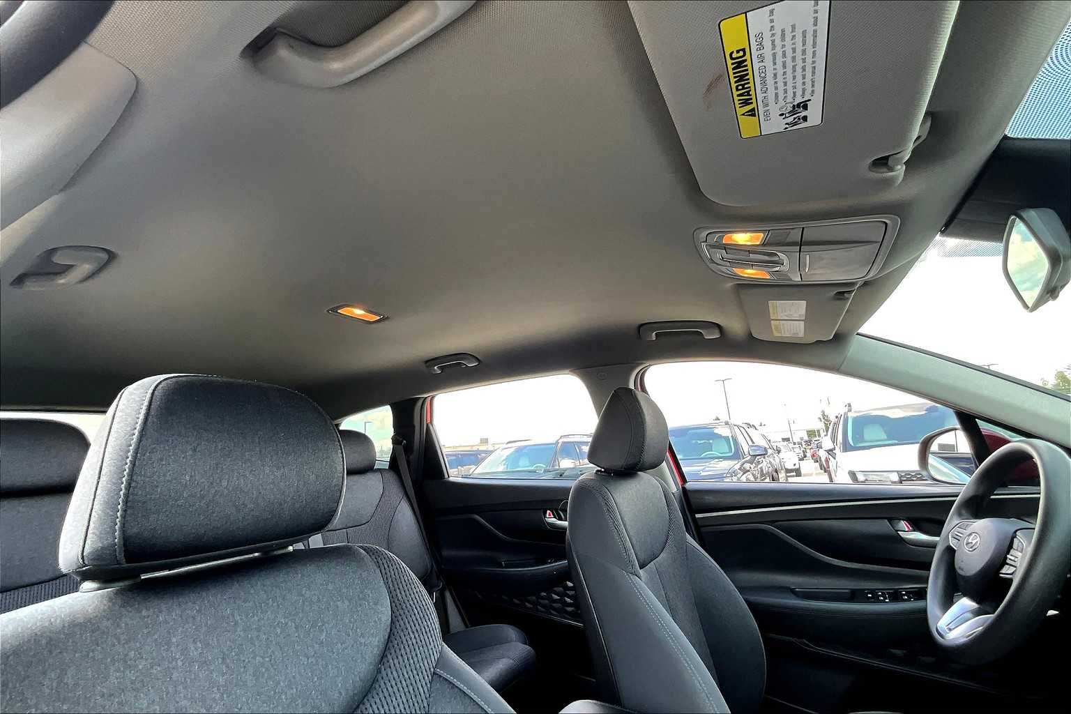 2020 Hyundai Santa Fe SE photo 12