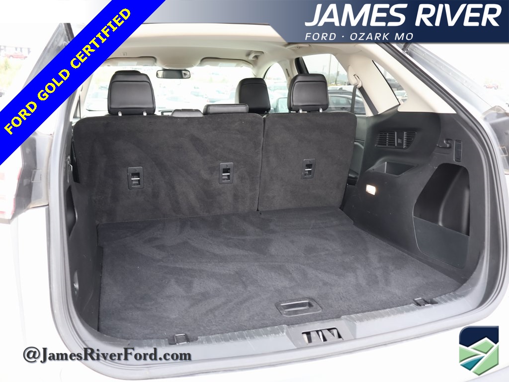 2024 Ford Edge SEL photo 15