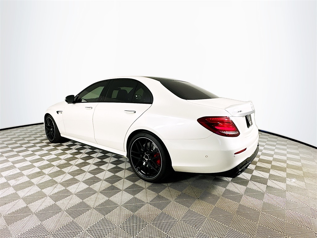 2020 Mercedes Benz E 63 S AMG 4MATIC photo 4