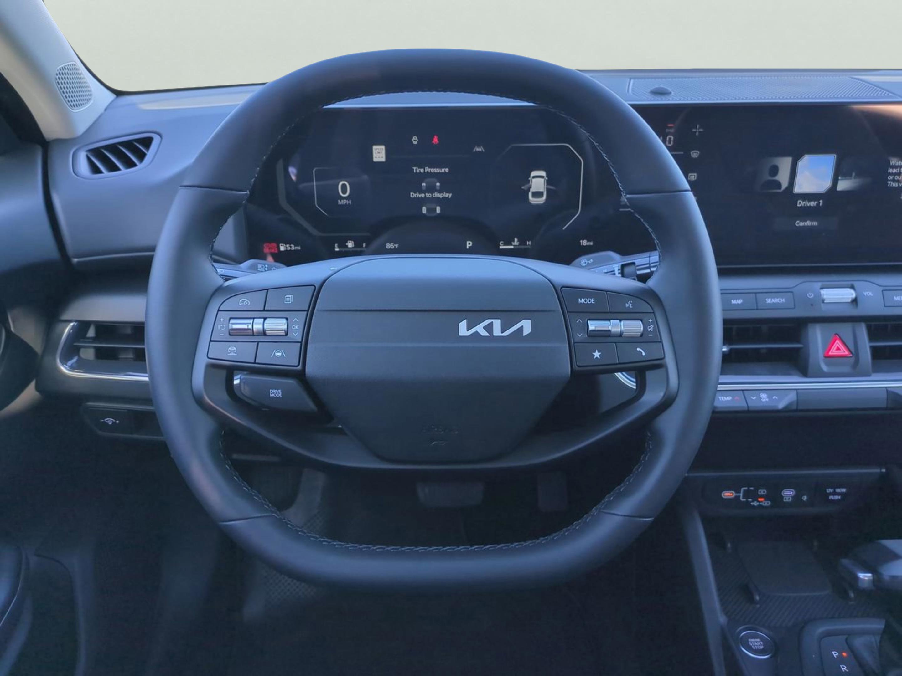 2025 Kia K4 EX photo 17