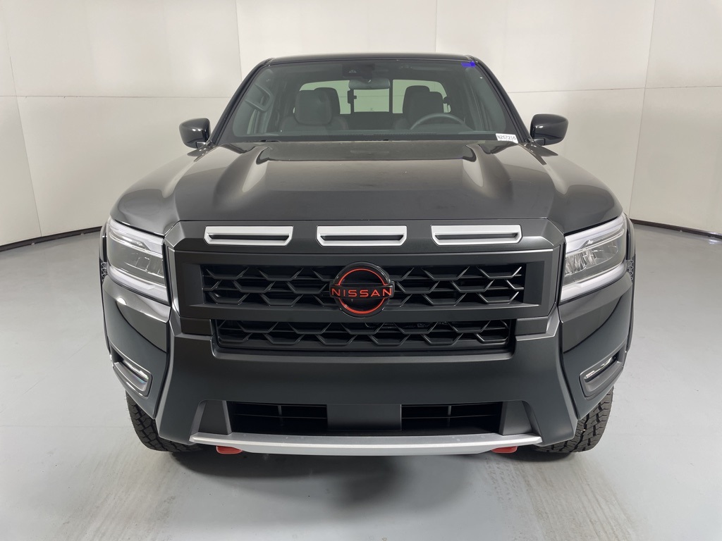 2025 Nissan Frontier Crew Cab PRO-4X photo 3