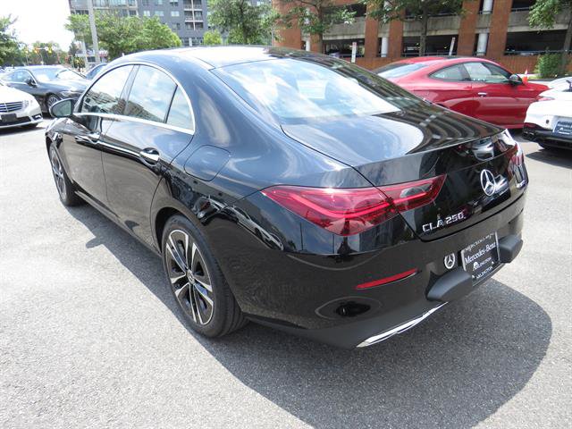 2025 Mercedes Benz CLA 250 4MATIC photo 2