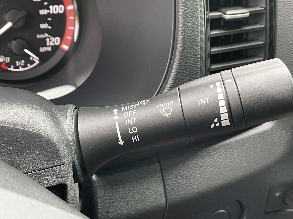 2024 Nissan Frontier PRO-X photo 23
