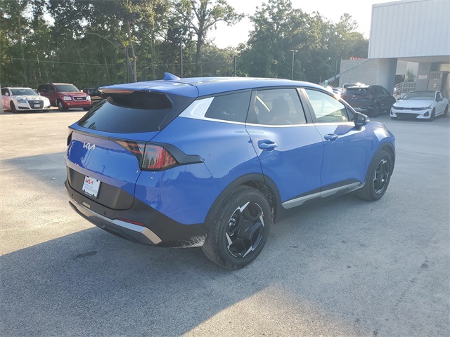 2026 Kia Sportage EX photo 3