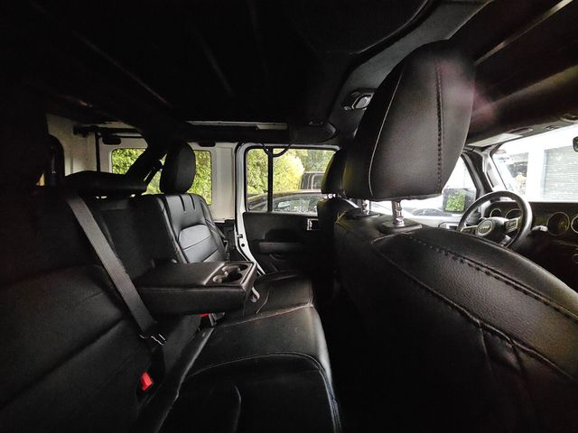 2023 Jeep Wrangler Sahara 4xe photo 8