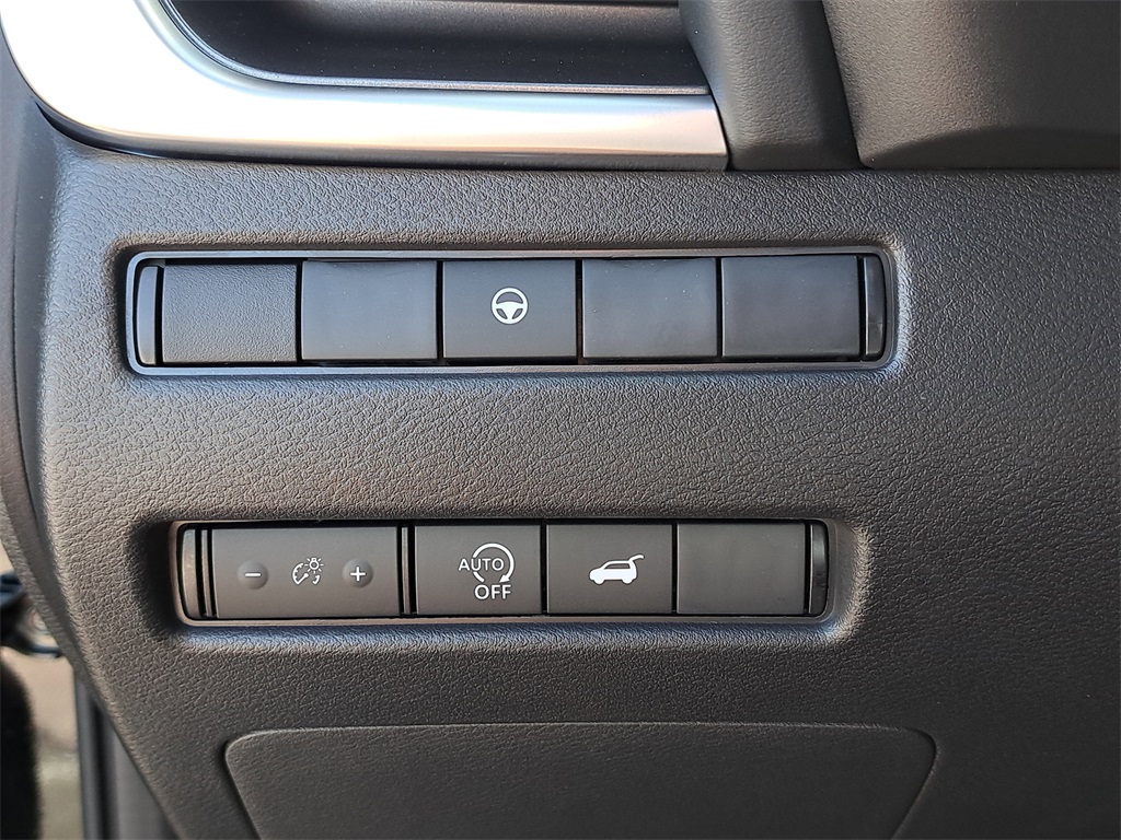 2026 Nissan Rogue SV photo 22