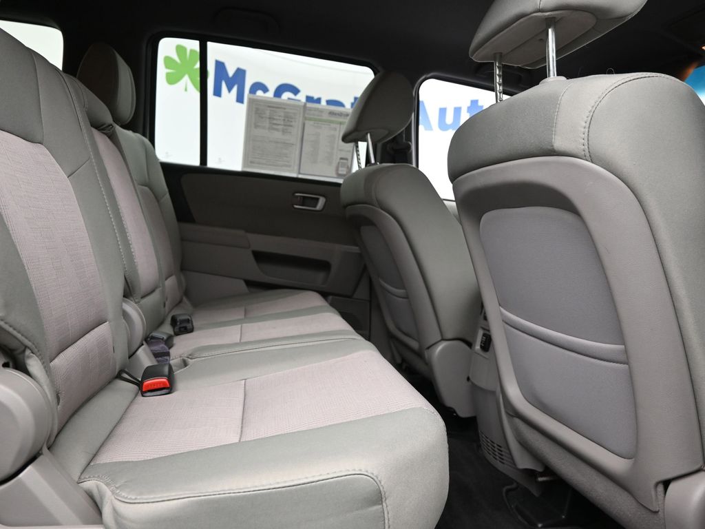 2013 Honda Pilot EX photo 6