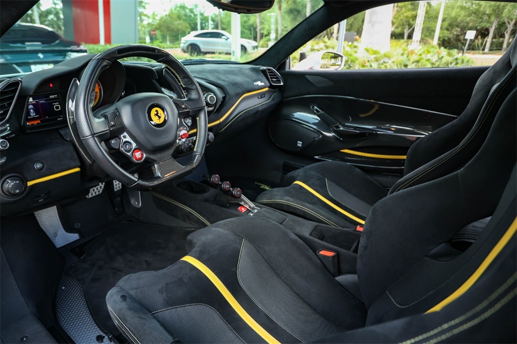 Certified Used 2020 Argento Nurburgring Metallic Ferrari Base image 39