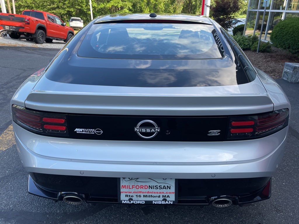 2024 Nissan Z Performance photo 4