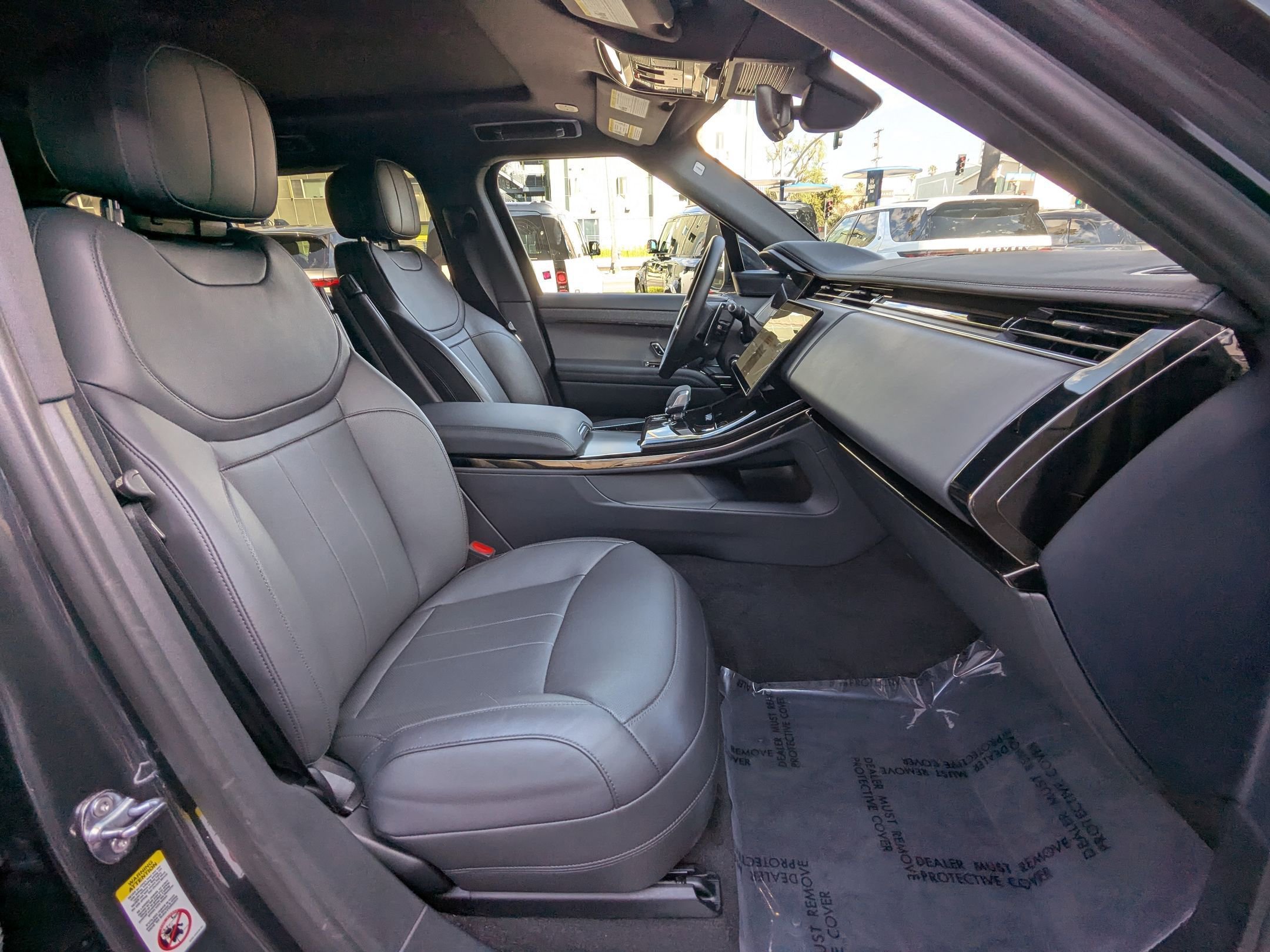 2024 Land Rover Range Rover Sport SE photo 22