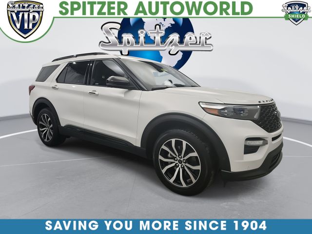 2020 Ford Explorer ST's photo