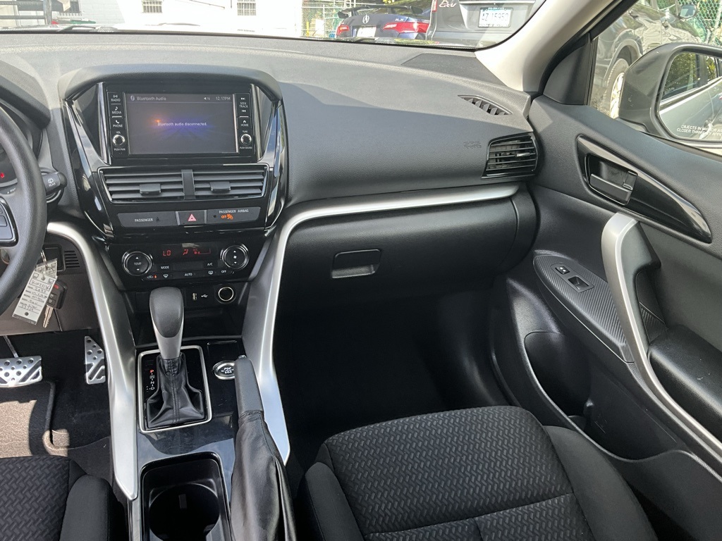 2023 Mitsubishi Eclipse Cross ES photo 24