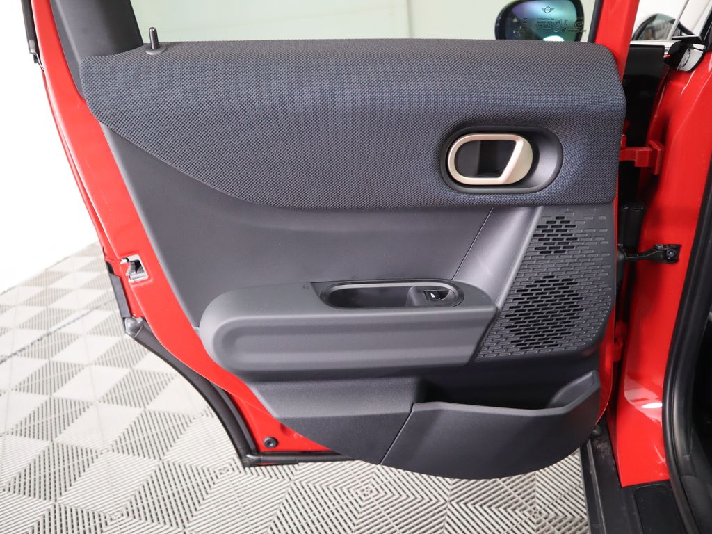 2025 Mini Cooper 4 Door Hardtop Signature photo 24