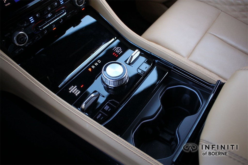 2023 Jeep Grand Cherokee L Summit Reserve photo 15