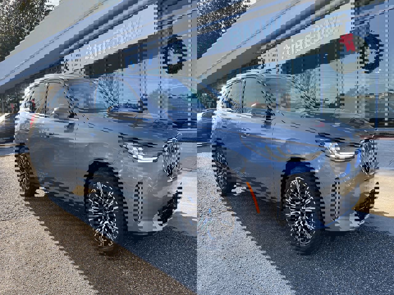 2026 BMW X3 30's photo