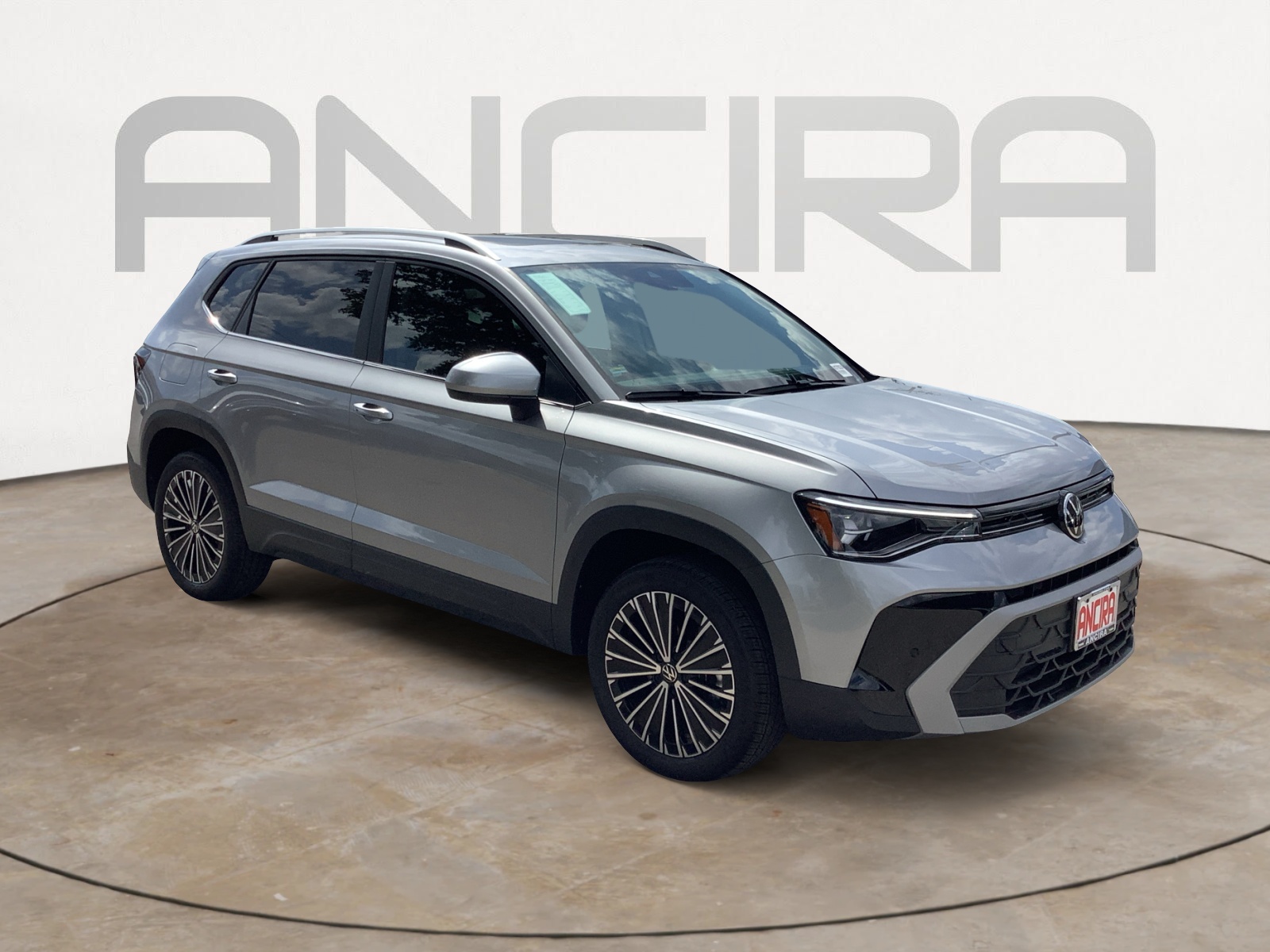 2025 Volkswagen Taos SE's photo