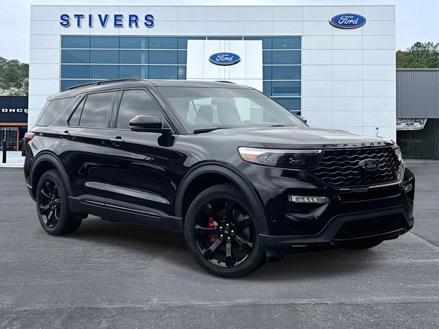 2023 Ford Explorer ST's photo