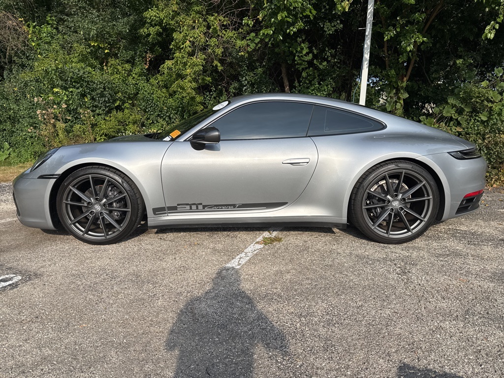 2023 Porsche 911 4 T photo 2