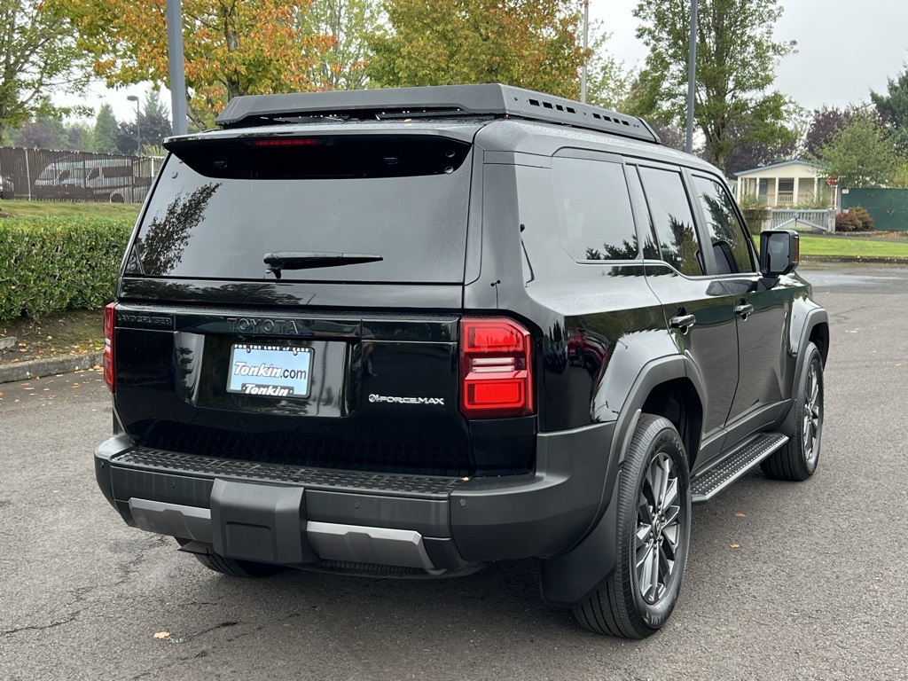 2025 Toyota Land Cruiser Base photo 6