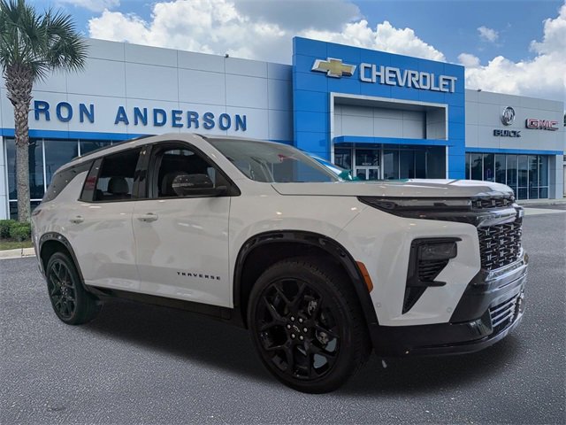 2026 Chevrolet Traverse RS's photo