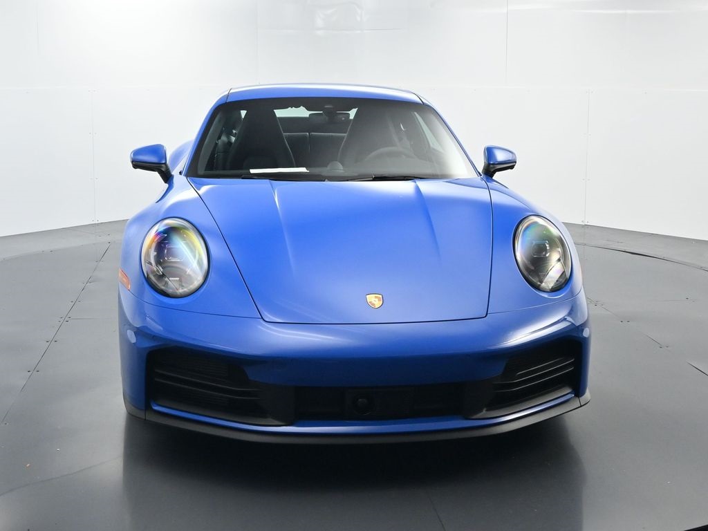 2025 Porsche 911 photo 16