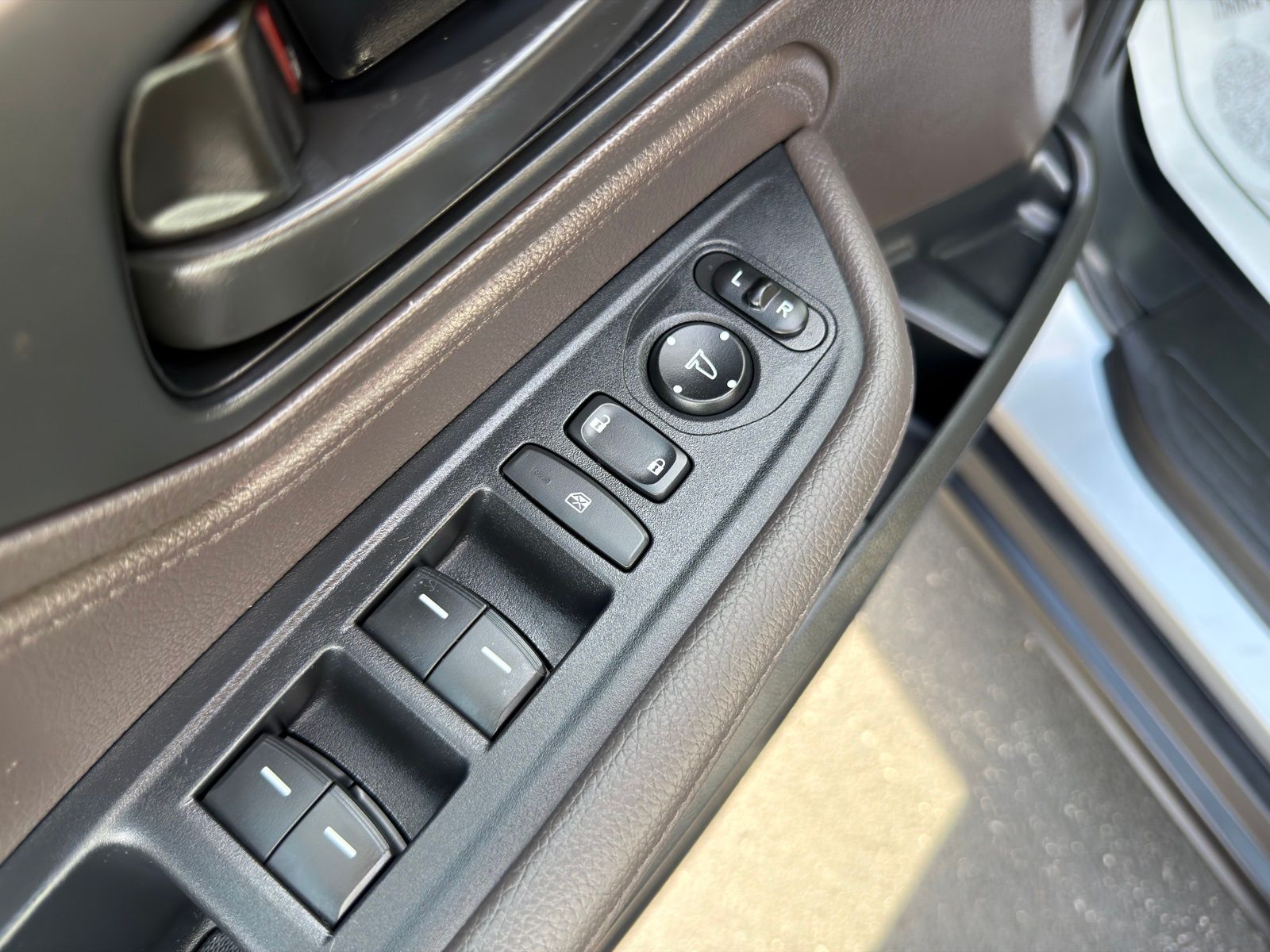 2023 Honda Odyssey EX-L photo 12