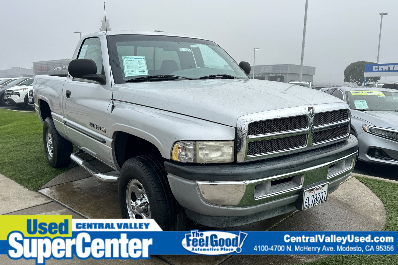 2001 Dodge Ram Pickup ST