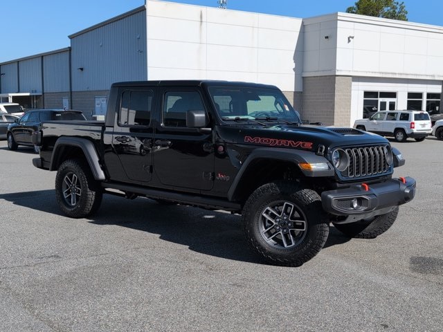 2026 Jeep Gladiator Mojave's photo