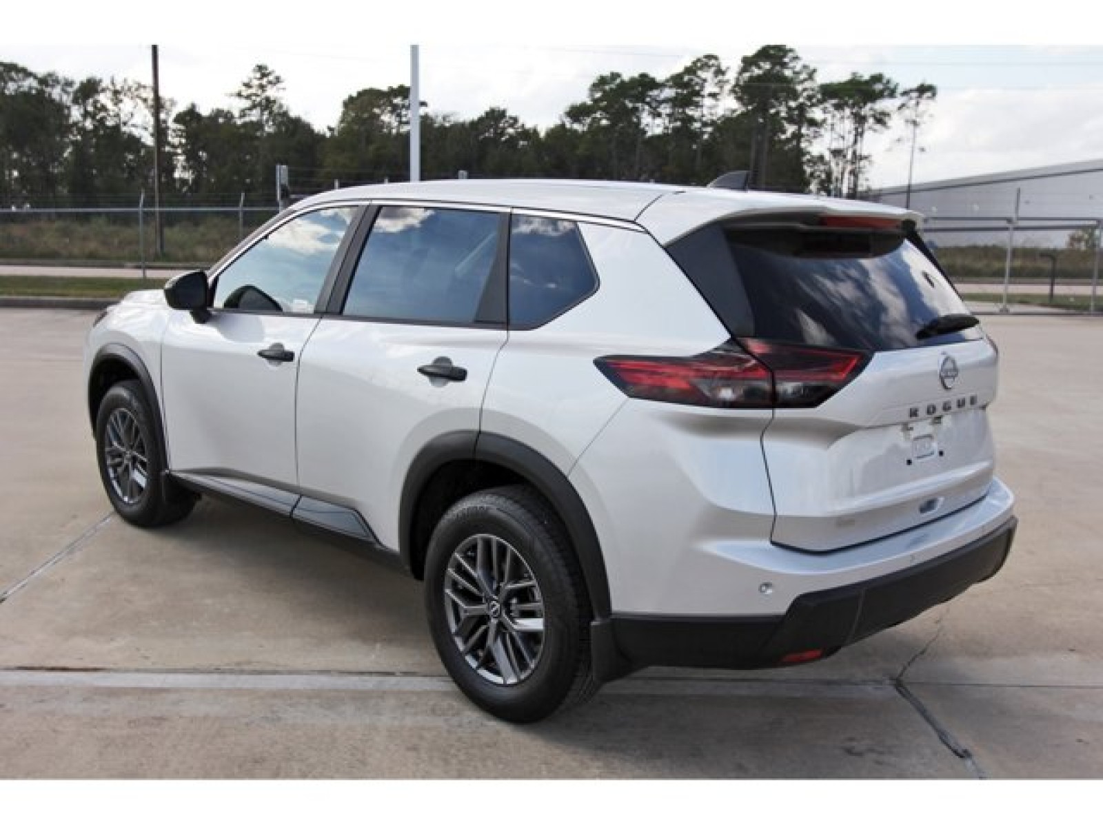 2025 Nissan Rogue S Silver at Robbins Nissan