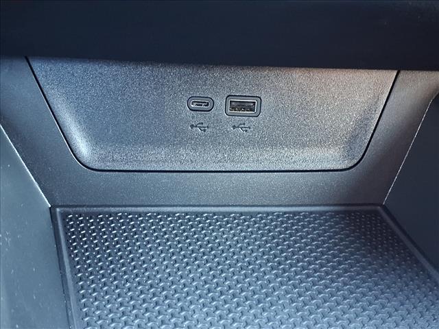 2026 Chevrolet Equinox ACTIV photo 2