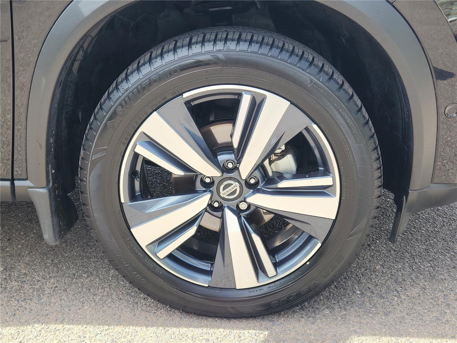 2021 Nissan Rogue Platinum photo 17