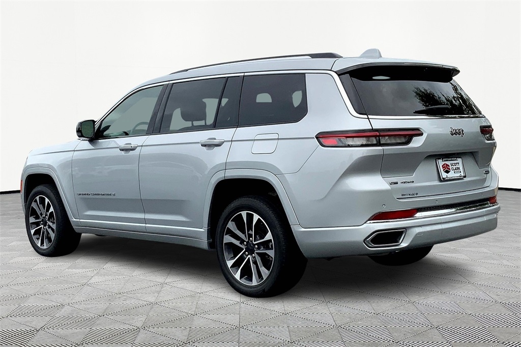 2022 Jeep Grand Cherokee Overland photo 4