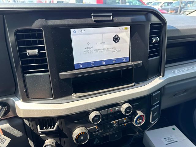 2025 Ford F-350 photo 8