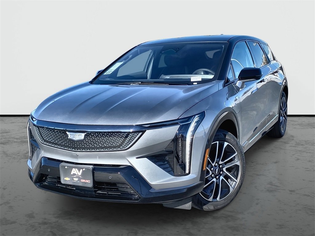 2026 Cadillac OPTIQ Sport's photo