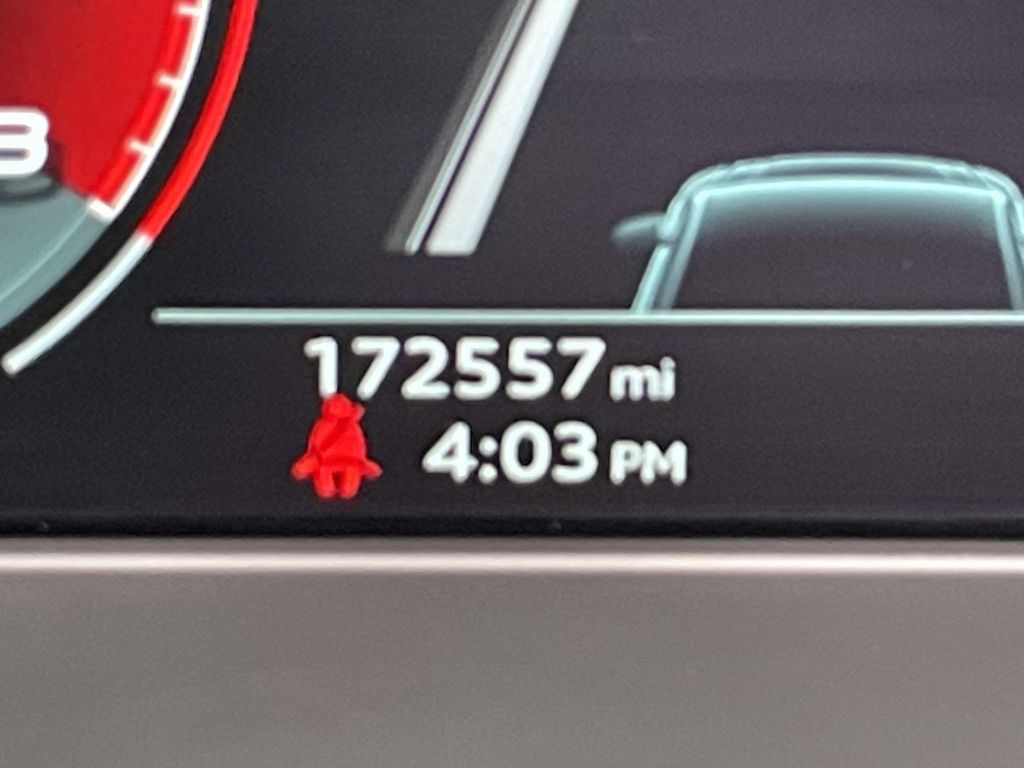 2023 Audi SQ5 Prestige photo 45