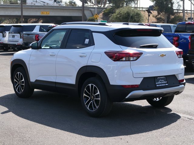 2026 Chevrolet Trailblazer LT photo 4
