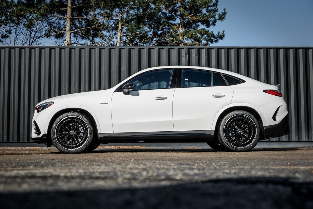 2026 Mercedes Benz GLC 43 AMG photo 2