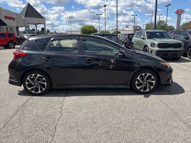 2016 Scion iM Base photo 8